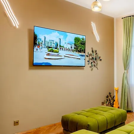 Elite Place Apartment *